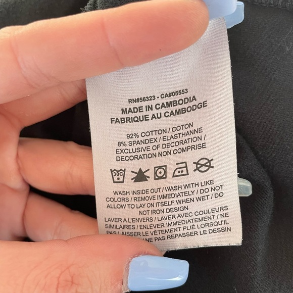 Garage Cropped Strappy Open Back Tank - Picture 3 of 5